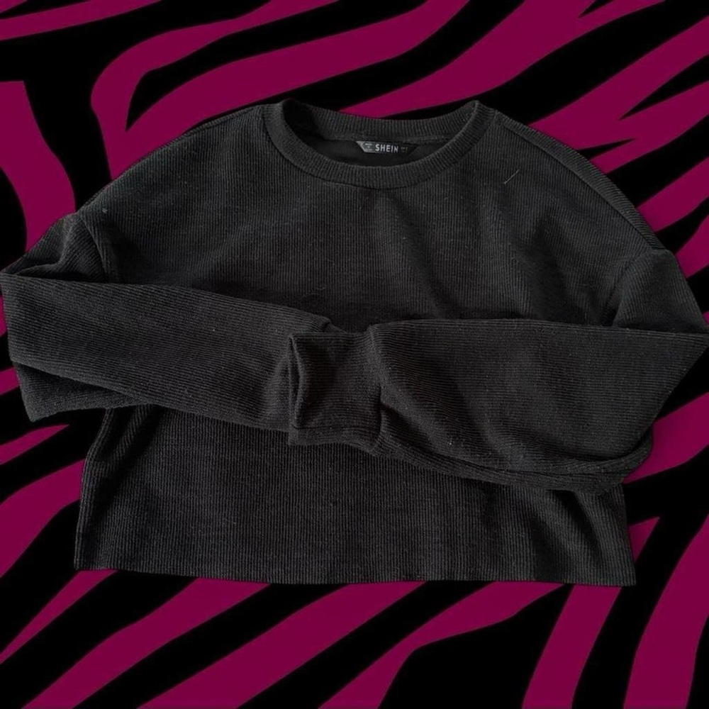 SHEIN Black Ribbed Cropped Sweater Top